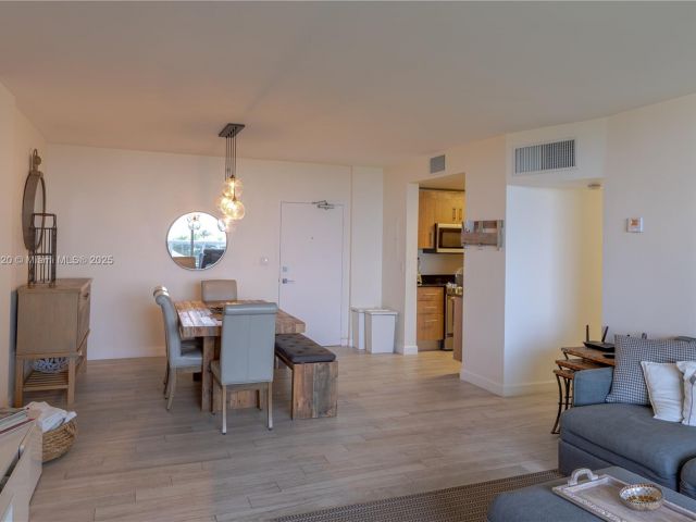 Продажа квартиры #634 - фото 6287882