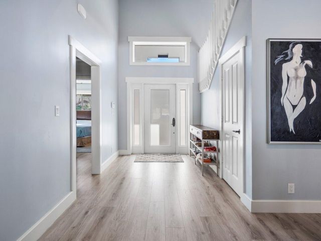 Продажа дома по адресу 811 SE 31st Street - фото 6272873