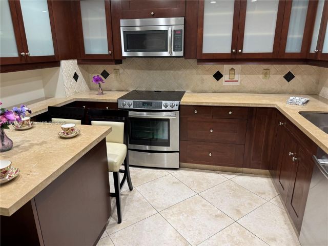 Квартира в аренду номер14T - фото 6272819