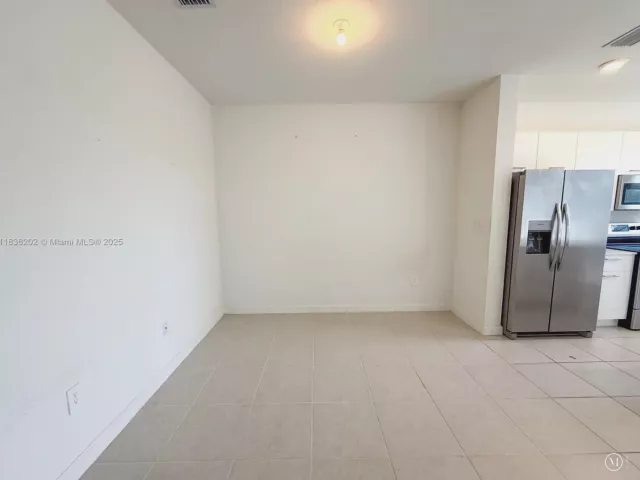 Продажа дома по адресу 12440 NW 23rd Ct - фото 6272198