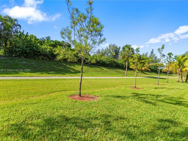 Продажа дома по адресу 19111 NE 8th Ct - фото 6284187