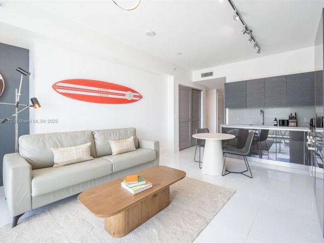 Квартира в аренду номер3805 - фото 6273325