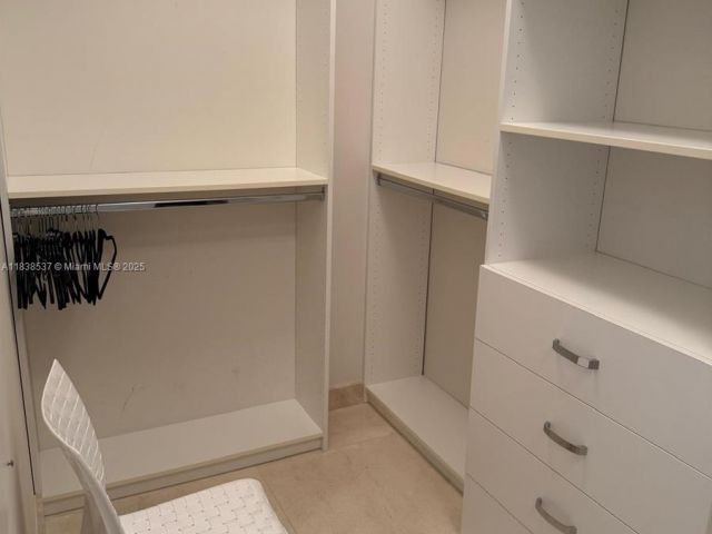 Квартира в аренду номер3506 - фото 6277920