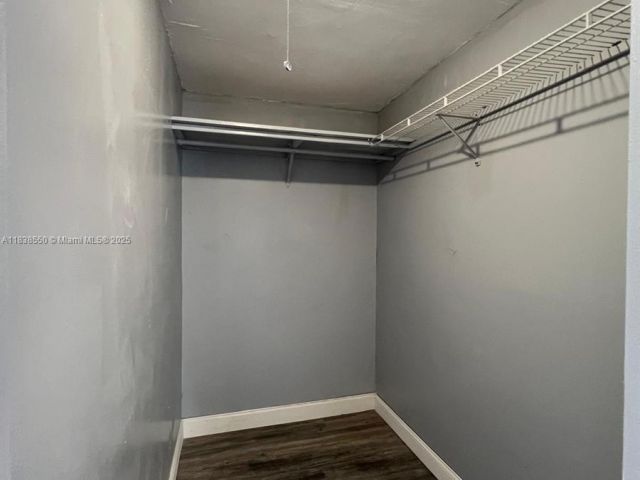 Дом в аренду по адресу 451 NE 136th St I-101 - фото 6289928