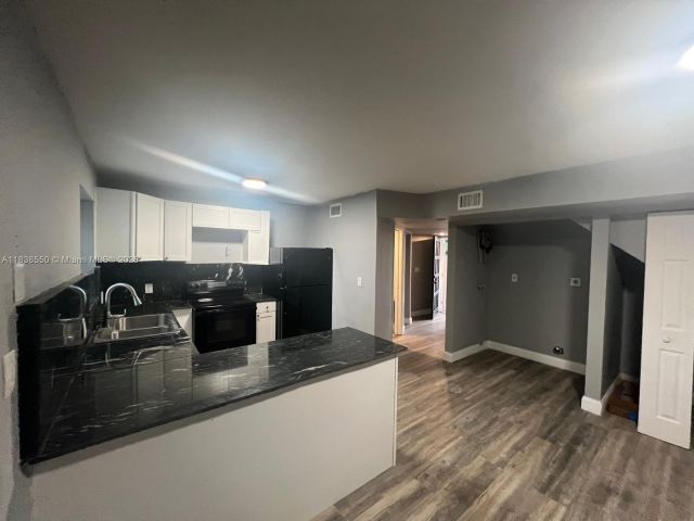 Дом в аренду по адресу 451 NE 136th St I-101 - фото 6289935