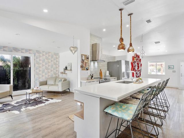 Дом в аренду по адресу 266 NE 117th St 0 - фото 6275195