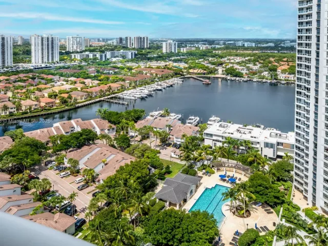 Продажа квартиры #2601 - фото 6312771