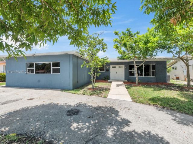 Продажа дома по адресу 1730 N 55th Ave - фото 6275093