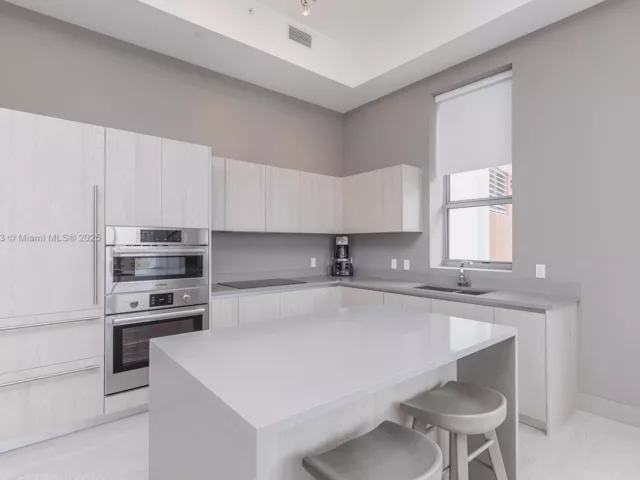 Продажа квартиры #R409 - фото 6277055