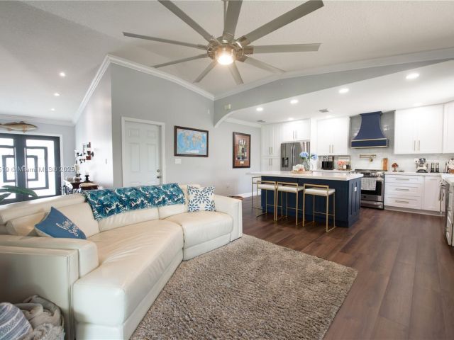 Продажа дома по адресу 18740 SW 297th St - фото 6274614