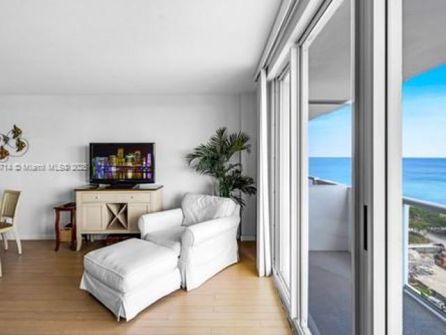 Квартира в аренду номер1006 - фото 6275624