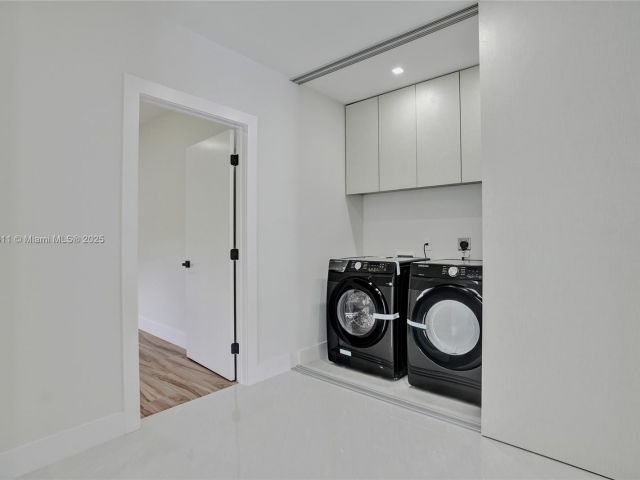 Продажа дома по адресу 1840 NE 199th St - фото 6286282