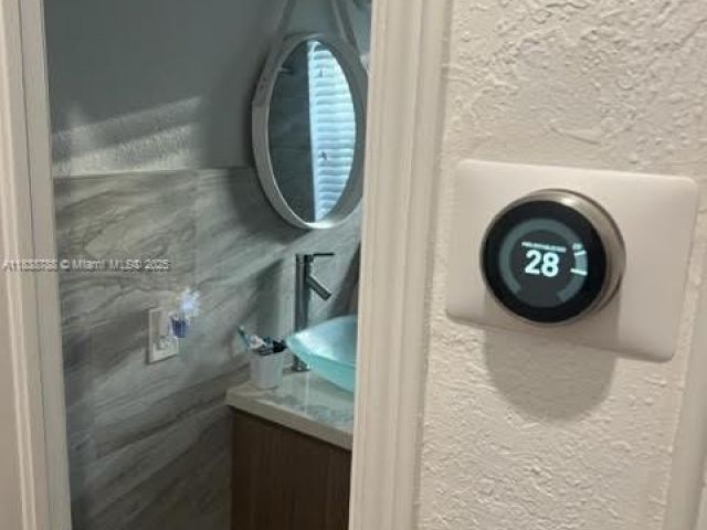 Продажа дома по адресу  - фото 6274742