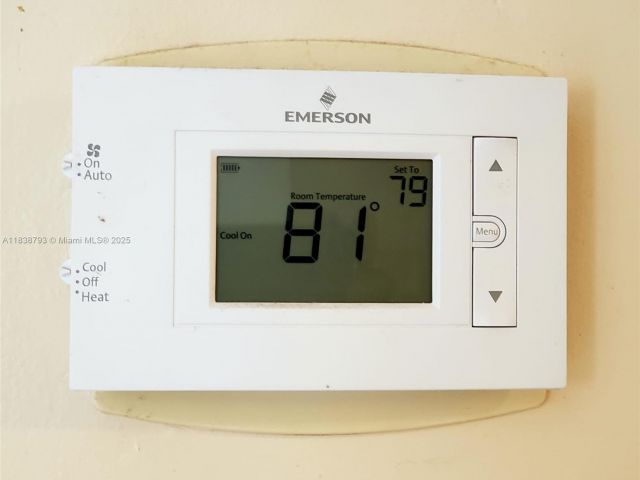 Продажа дома по адресу 3124 Prairie Ave - фото 6275013