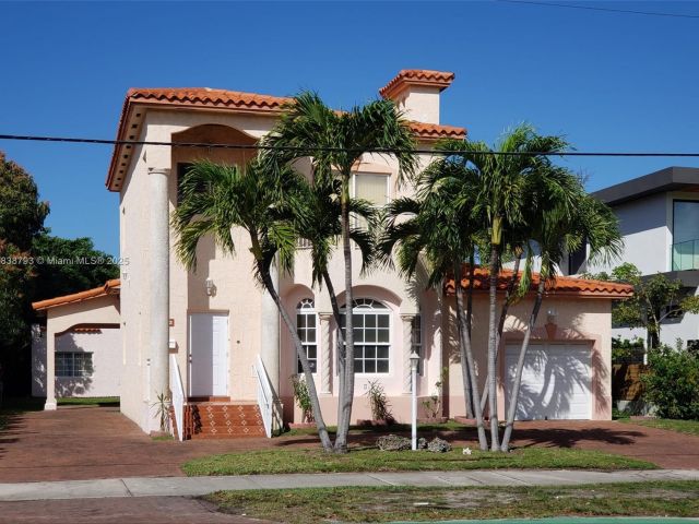 Продажа дома по адресу 3124 Prairie Ave - фото 6275032