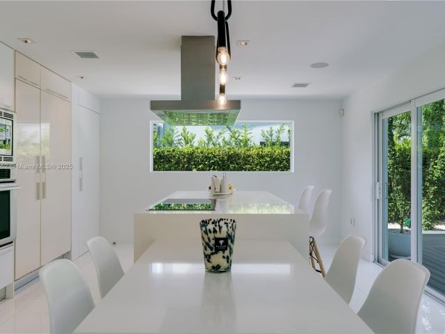 Продажа дома по адресу 475 Woodcrest Rd - фото 6291944