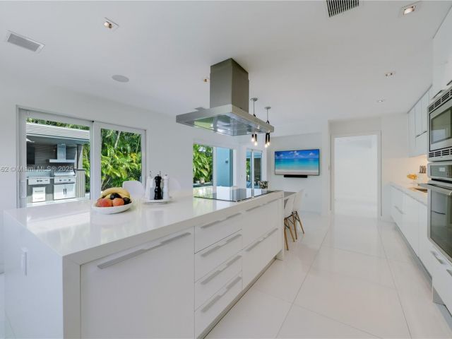 Продажа дома по адресу 475 Woodcrest Rd - фото 6291947