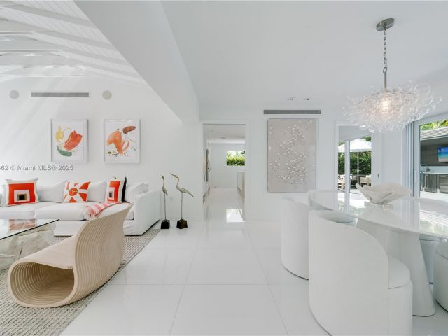 Продажа дома по адресу 475 Woodcrest Rd - фото 6291951