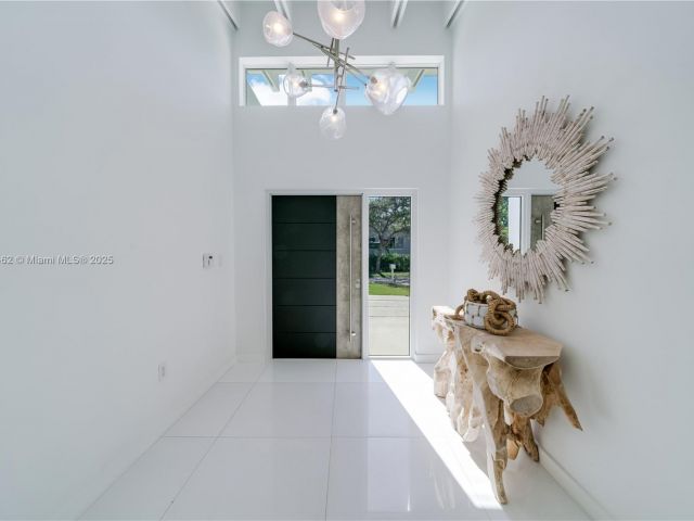 Продажа дома по адресу 475 Woodcrest Rd - фото 6291960