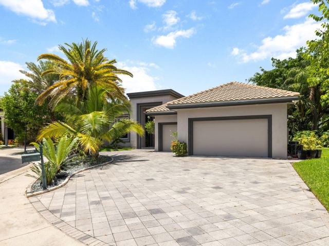 Продажа дома по адресу 6595 NW 32nd Terrace - фото 6277751