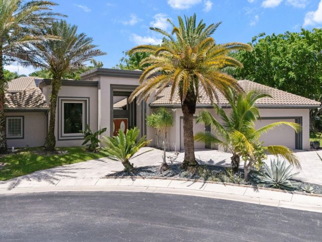 Продажа дома по адресу 6595 NW 32nd Terrace - фото 6277753