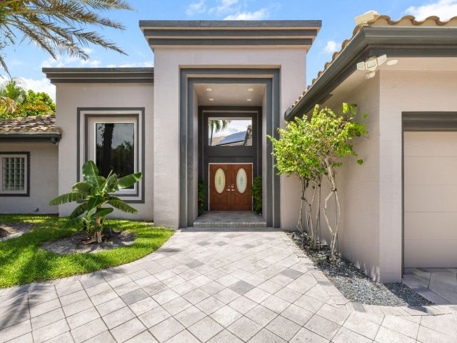 Продажа дома по адресу 6595 NW 32nd Terrace - фото 6277754