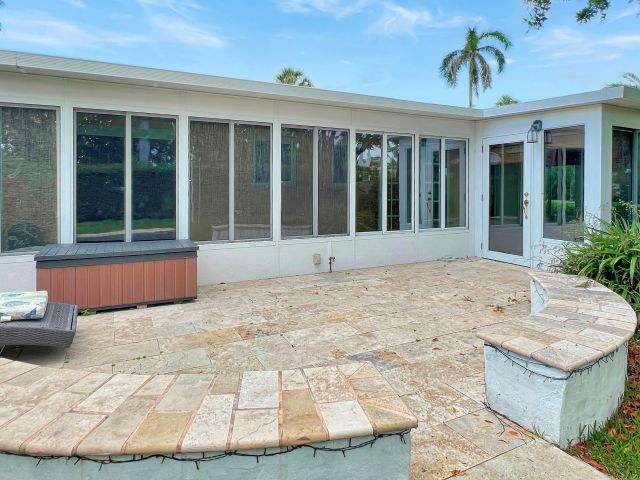 Продажа дома по адресу 1431 S Ocean Blvd #28 - фото 6285115