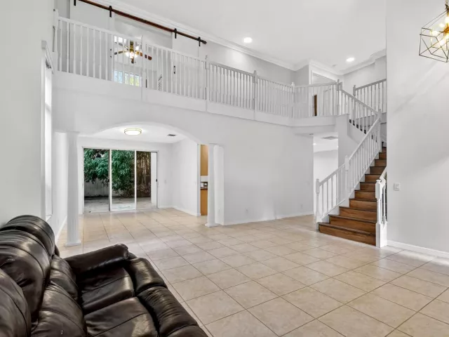 Продажа дома по адресу 4795 S Classical Boulevard - фото 8934718
