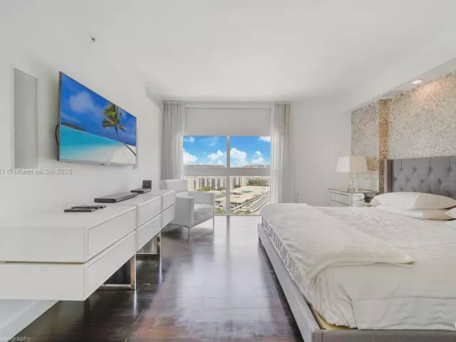 Квартира в аренду номер1-1502 - фото 6277595