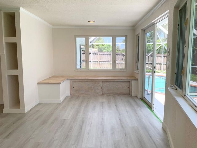 Продажа дома по адресу 764 SW 7th St - фото 6277790