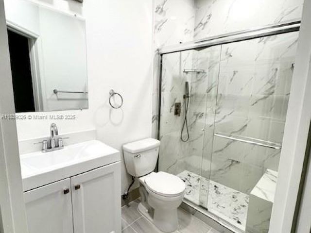 Дом в аренду по адресу 11102 NW 83rd St 219 - фото 6276571