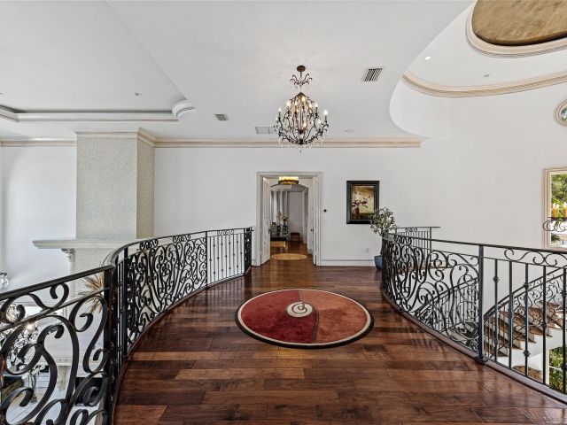 Дом в аренду по адресу 42 Nurmi Dr - фото 6280339