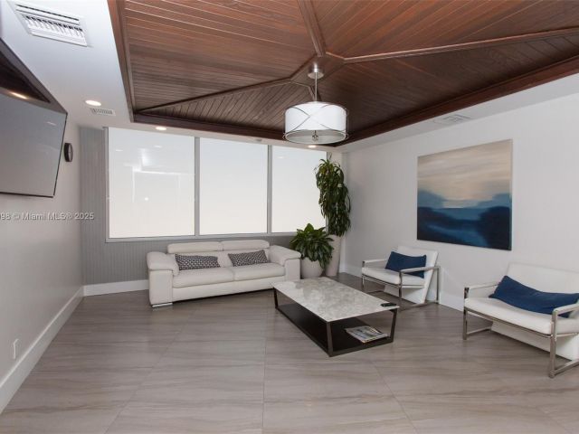 Продажа квартиры #1801 - фото 6278156