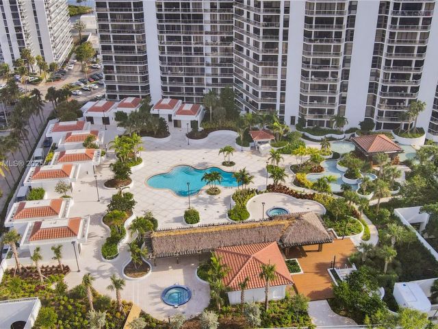 Продажа квартиры #1801 - фото 6278161