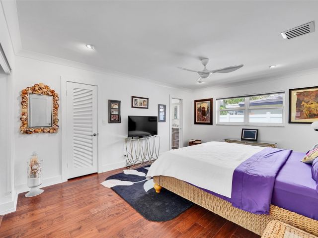 Дом в аренду по адресу 816 Appleby St - фото 6275570