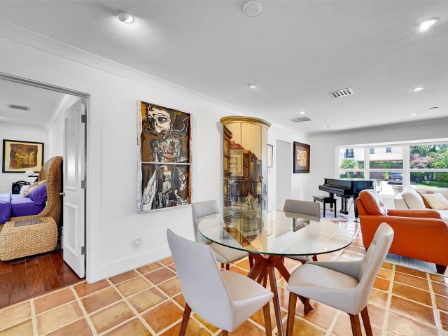 Дом в аренду по адресу 816 Appleby St - фото 6275578