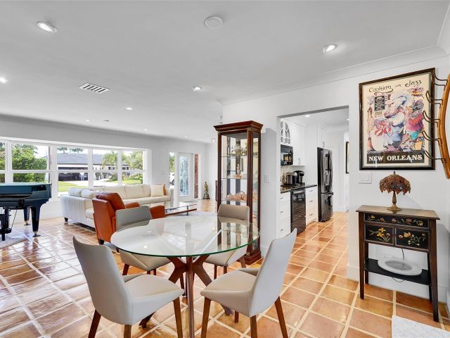 Дом в аренду по адресу 816 Appleby St - фото 6275579