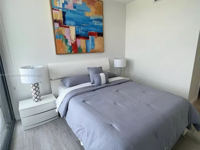 Продажа квартиры #3308 - фото 6755510