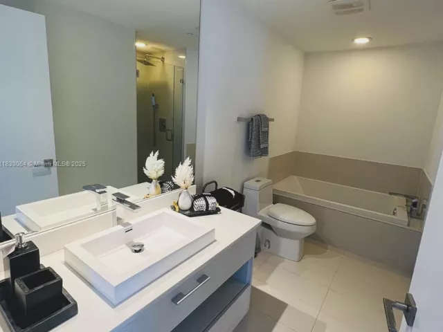 Продажа квартиры #3308 - фото 6755514