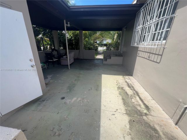 Продажа дома по адресу 1190 NW 135th St - фото 6277325