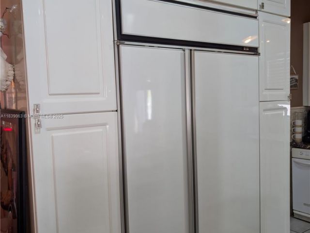 Продажа дома по адресу 2606 Gulfstream Ln - фото 6290744