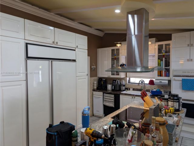 Продажа дома по адресу 2606 Gulfstream Ln - фото 6290745