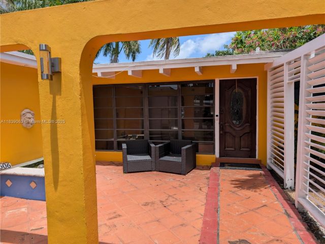 Продажа дома по адресу 2606 Gulfstream Ln - фото 6290749