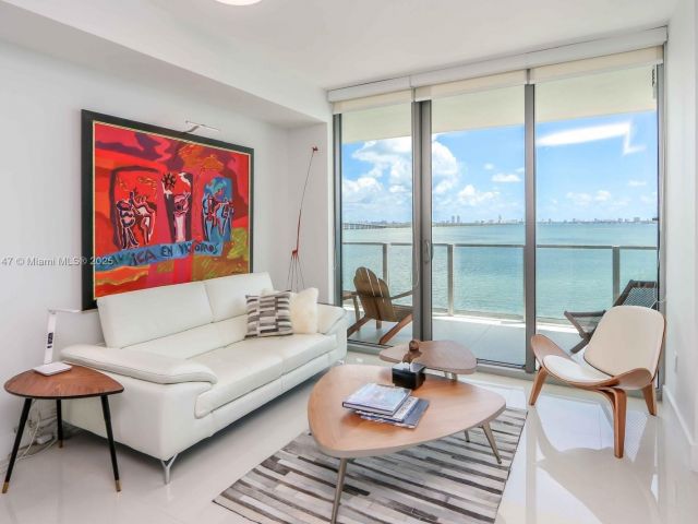 Продажа квартиры #404 - фото 6279247