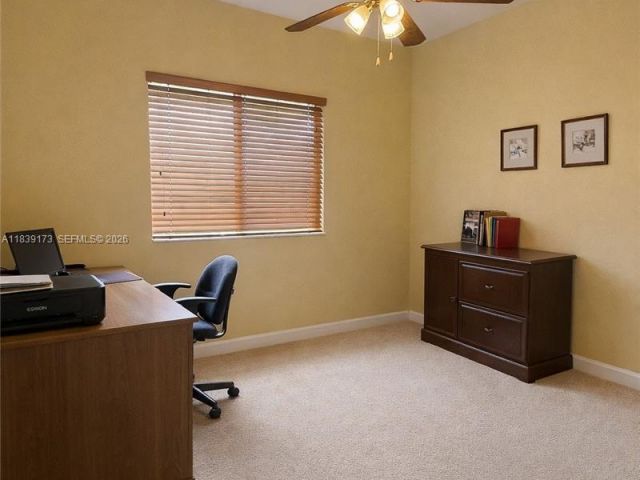 Продажа дома по адресу 232 SE 32nd Ter - фото 7504654