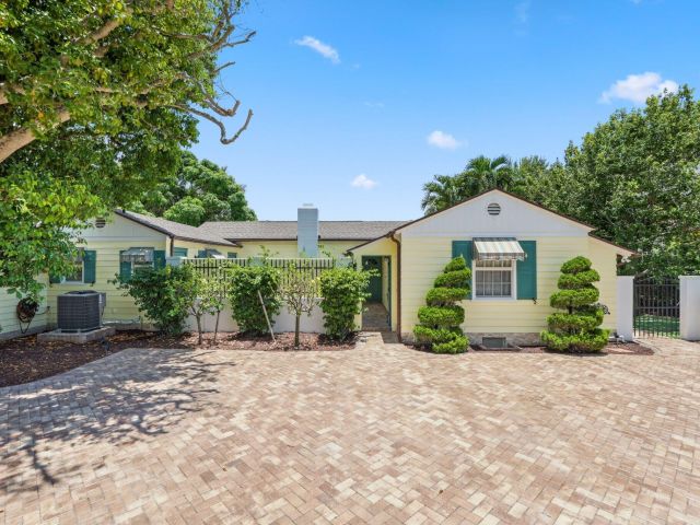 Продажа дома по адресу 2 Fisher Lane - фото 6279852