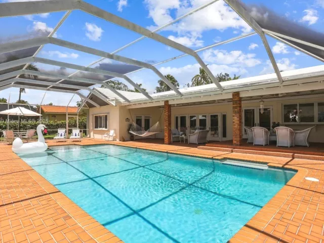 Продажа дома по адресу 13025 SW 108th Ave - фото 6313441