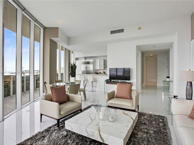 Продажа квартиры #2303 - фото 6282934