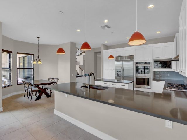 Продажа дома по адресу 8968 Little Falls Way - фото 6414056