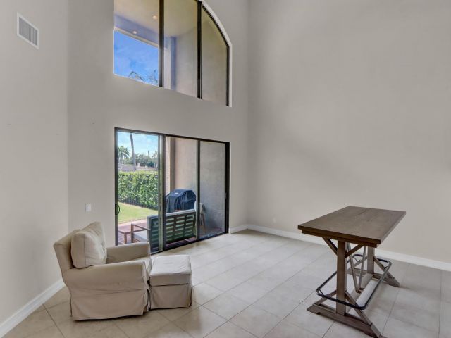 Продажа дома по адресу 8968 Little Falls Way - фото 6414059